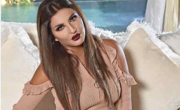 بالفيديو.. شذى حسون تحتفل بعيدها الـ37  وتثير الجدل بتقبيلها شابًا مجهولًا