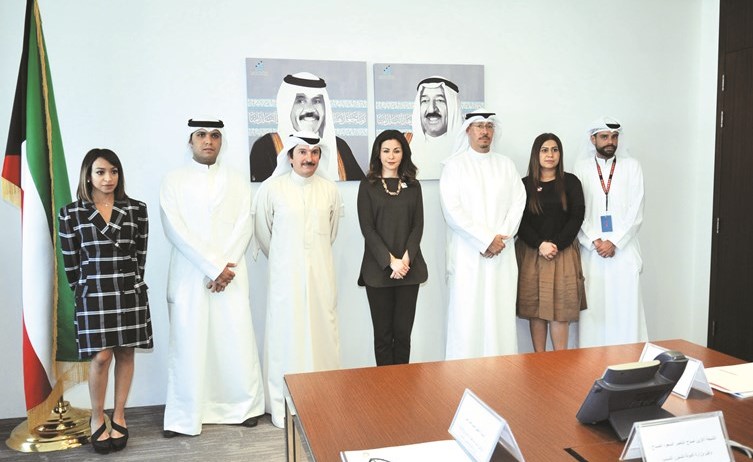 الشيخة الزين الصباح وشفيق السيد عمر ومجبل الأيوب وعبدالله الطراروة خلال الإعلان
عن المهرجان 					(زين علام) ﻿