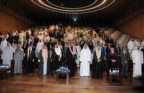 «الأنباء» بين صدارة الفائزين بجائزة مبارك الحمد للتميز الصحافي..والخالد: توفير البيئة المناسبة لشبابنا للإبداع في المجال الإعلامي