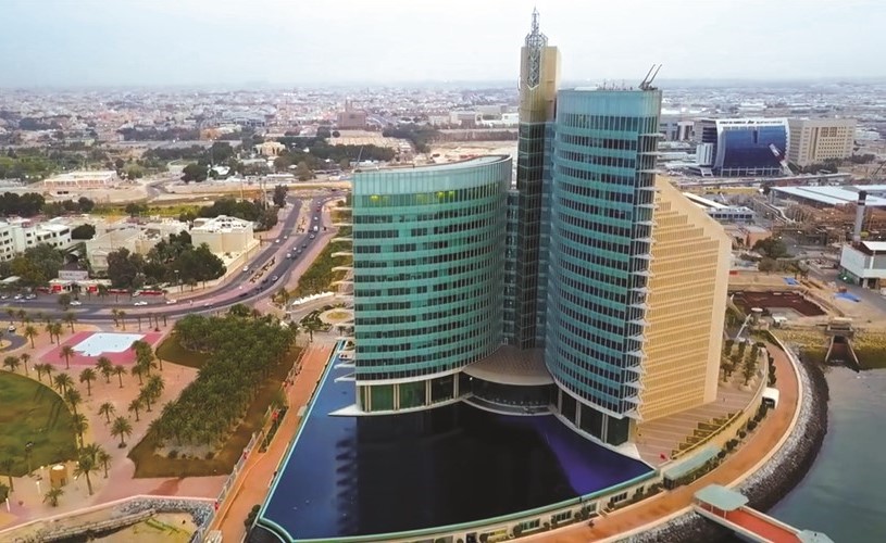 «البترول» تتوسع بالاستثمار في الأسهم والسندات بعائد 2.5% فقط!