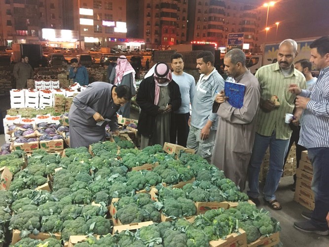 الأنبعي: المساءلة القانونية لكل من يسيء للمنتج الوطني
