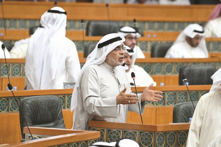 عدنان عبدالصمد﻿