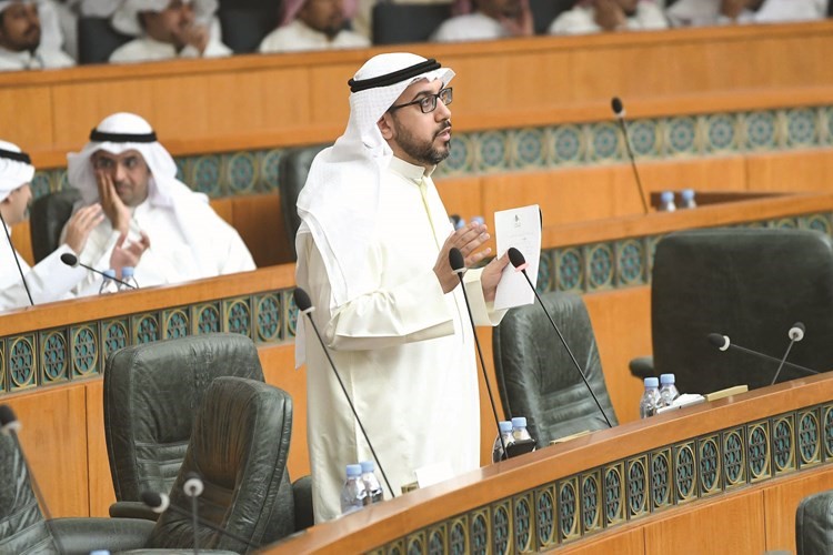أسامة الشاهين﻿