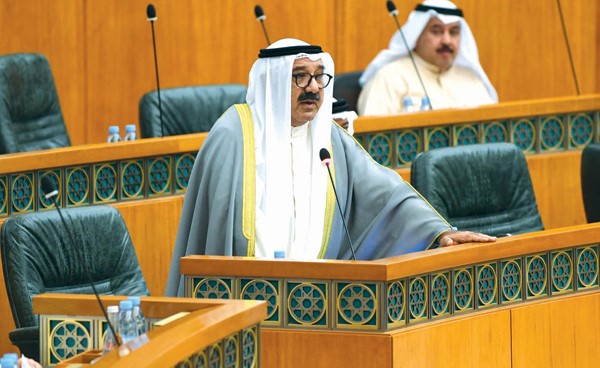 الشيخ ناصر صباح الأحمد متحدثا في جلسة أمس                 (هاني الشمري)