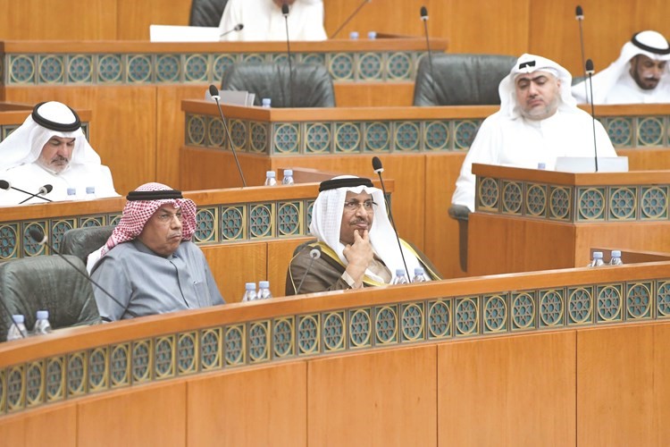 سمو رئيس الوزراء الشيخ جابر المبارك والشيخ خالد الجراح﻿