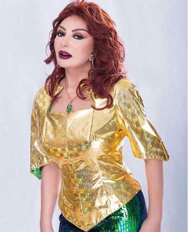 بالصور.. نبيلة عبيد تفاجي جمهورها بإطلالة مميزة
