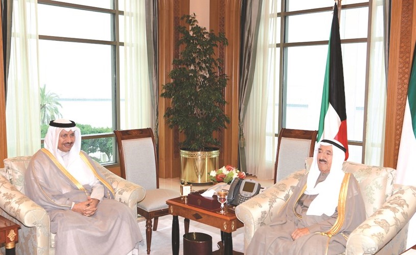 صاحب السمو الأمير الشيخ صباح الأحمد مستقبلا ﻿﻿سمو رئيس مجلس الوزراء الشيخ جابر المبارك﻿