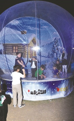 الأنباء حرصت على رعاية المهرجان	(زين علام)﻿