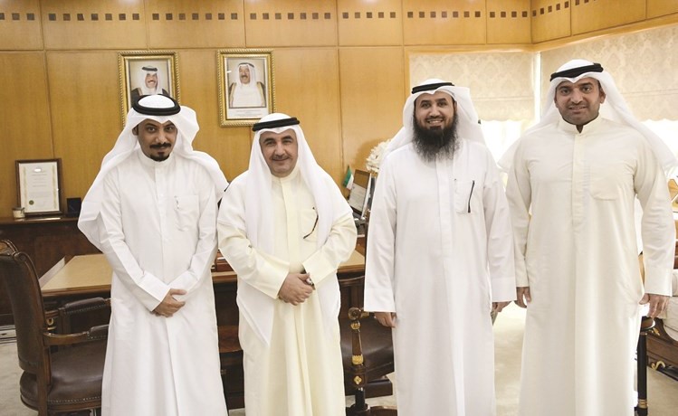 م. فيصل الحساوي وم.فيصل العتل وم.محمد الديحاني وم.علي محسني ﻿