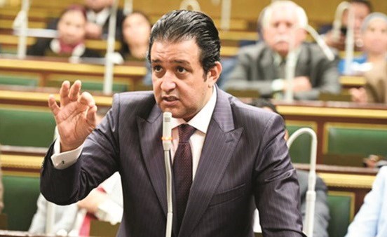 علاء عابد﻿