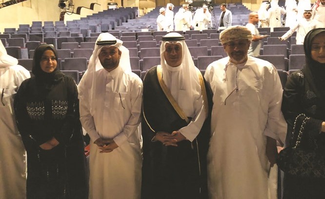 بدر الدويش وخالد السليطي وعدد من الحضور﻿