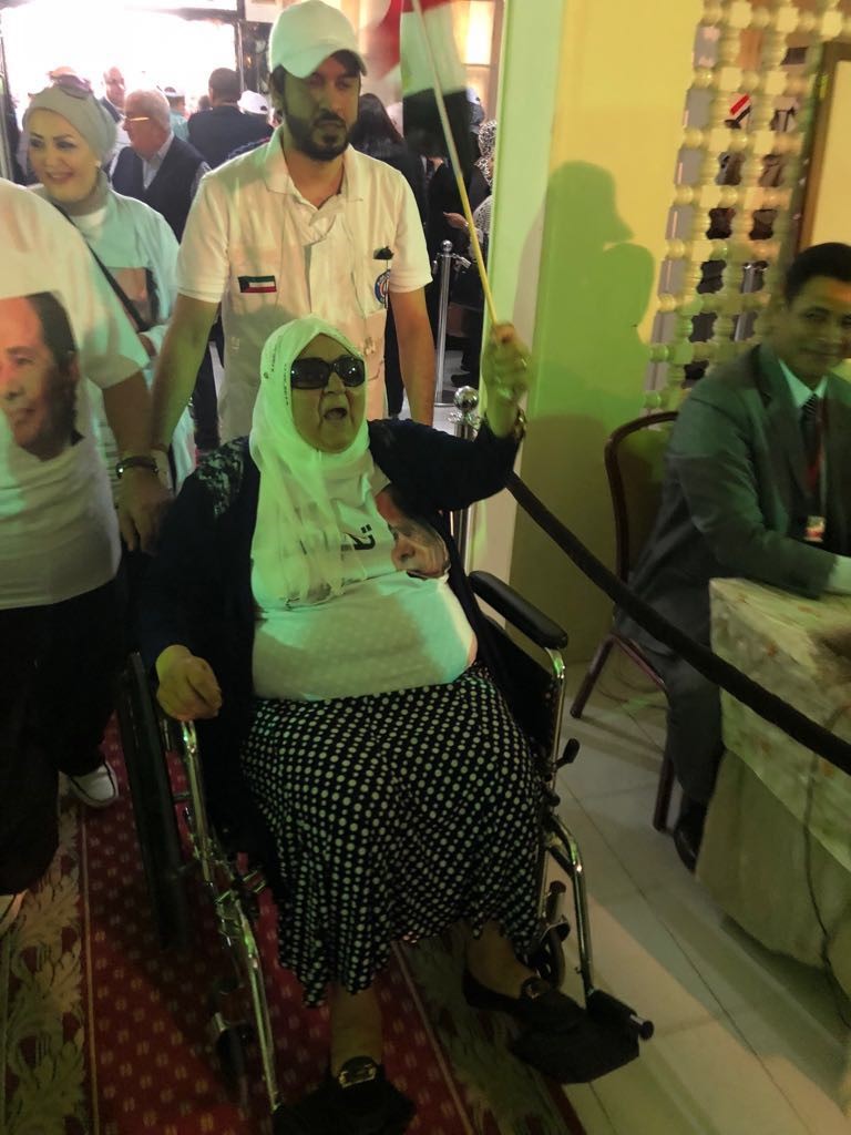بالفيديو والصور.. إقبال غير مسبوق في أول أيام انتخابات الرئاسة المصرية في الخارج