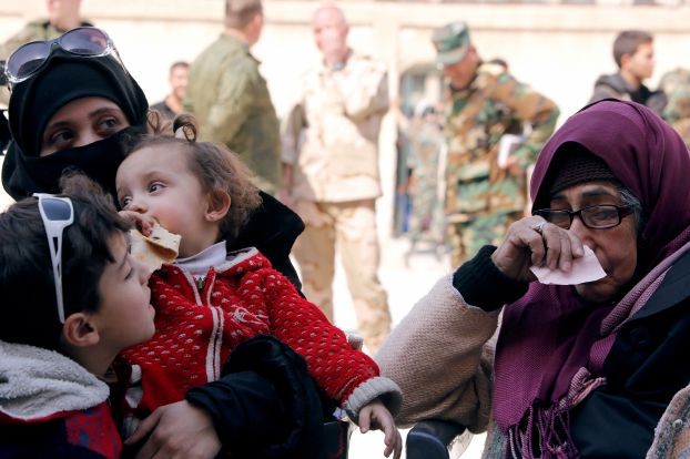 روسيا: 15 ألف مدني غادروا الغوطة الشرقية منذ بدء عمل الممرات الإنسانية