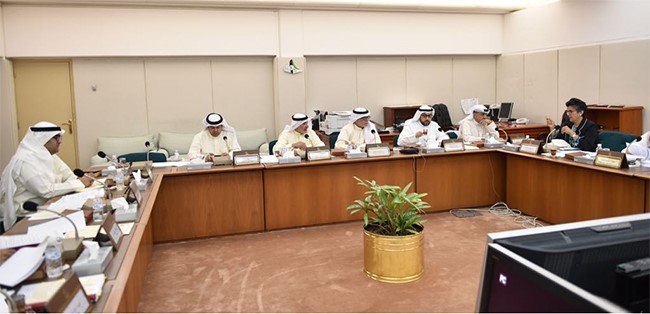 "المالية البرلمانية" تقر تعديلات قانون السجل التجاري