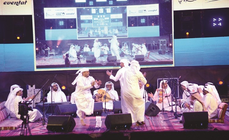 بالفيديو.. العماري «حرّك شجون» الجمهور بأغانيه الأصيلة والمليفي: «we need love»
