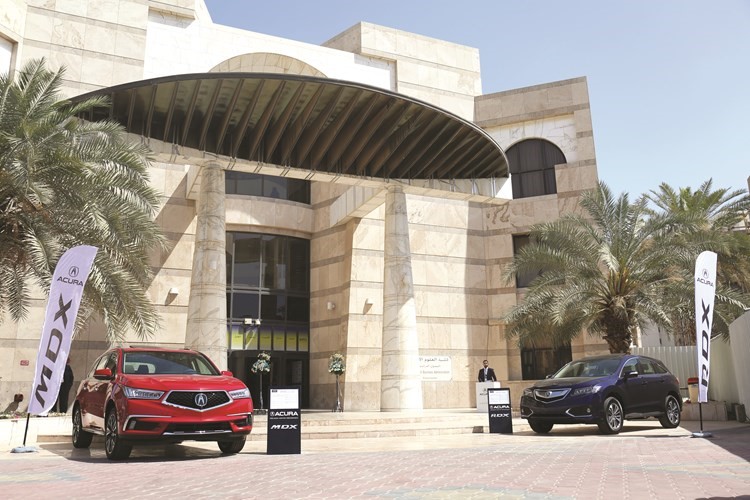 ACURA الملا ترعى «الفرص الوظيفية» في جامعة الكويت