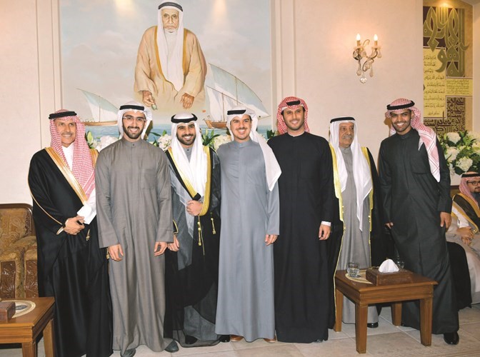 فهد الروضان وفهد الحميدان وعبدالعزيز الرفاعي وعبدالرحمن العيسى يباركون﻿
