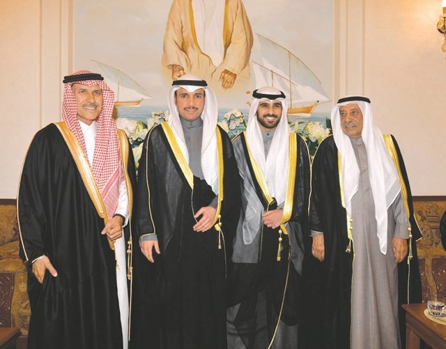 مرزوق الغانم يبارك﻿
