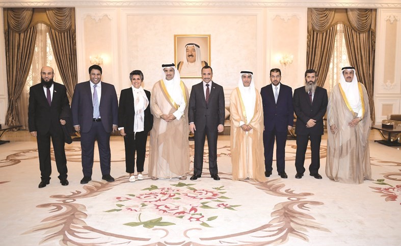 الرئيس الغانم ووفد الشعبة البرلمانية قبل توجههم إلى جنيف﻿