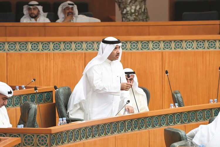 د. عودة الرويعي متحدثا﻿