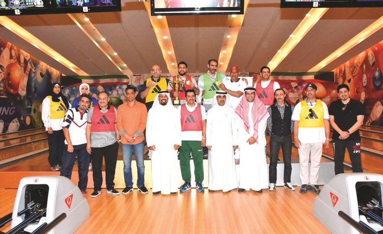 صورة جماعية للمشاركين في البطولة ﻿