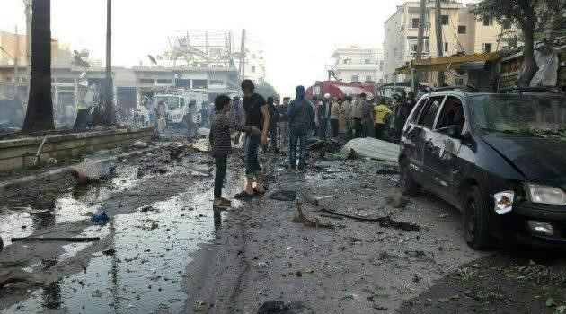 المرصد السوري: 10 قتلى وعشرات الجرحى في انفجار سيارة مفخخة وسط إدلب