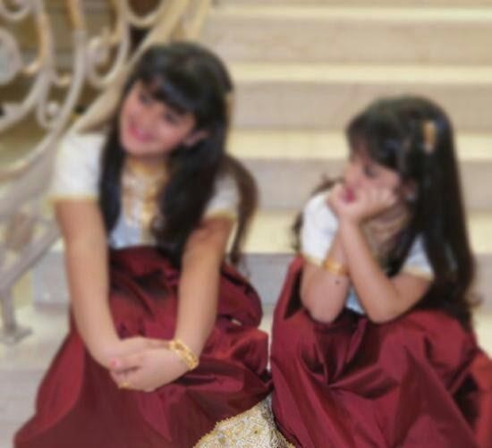 بالفيديو.. أحلام تتحدث مع ابنتها بالفرنسية فماذا قالت لها؟