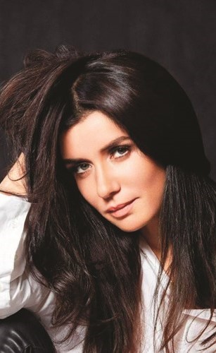 غادة عادل﻿