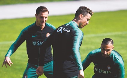 البرتغال في مواجهة هولنـدا ودّياً