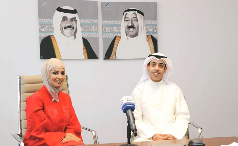الوكيل مشعل السبيعي ونور الهويدي﻿