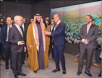 صاحب السمو الملكي الامير محمد بن سلمان خلال زيارته مركز آي بي إم واتسون للصحة