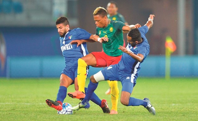 ضاري سعيد ورضا هاني يقطعان الطريق على الكاميروني بينجامين ﻿