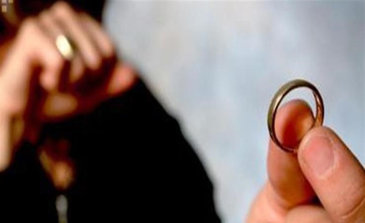 "انصرف المأذون وسط ذهول الحاضرين".. فسخ عقد قران فتاة بالسعودية بسبب هذا الطلب!