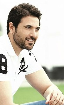 أحمد عز﻿