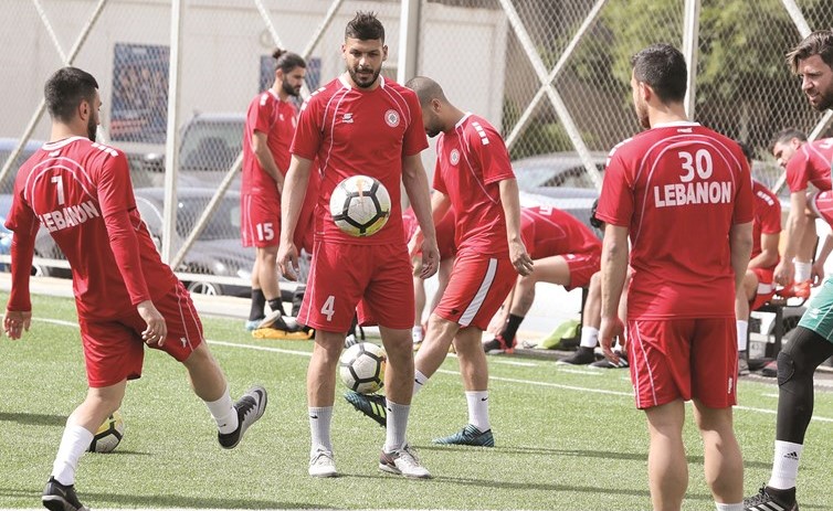جانب من المران الأخير لمنتخب لبنان	 (عدنان الحاج علي)﻿