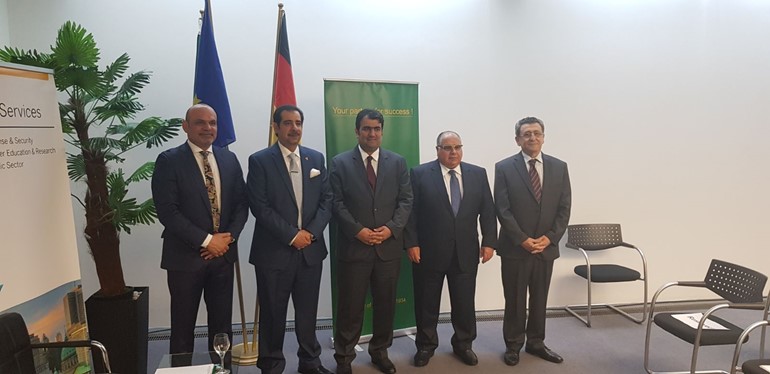الروضان بحث في ألمانيا جذب الاستثمارات وتوطين الشركات الكبرى في البلاد