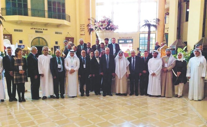 صورة جماعية للمشاركين في ملتقى علمي بين المنظمة العربية (أرابوساي) والمنظمة الأفريقية (أفروساي) ﻿