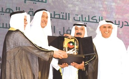 تكريم الفنان جاسم النبهان﻿