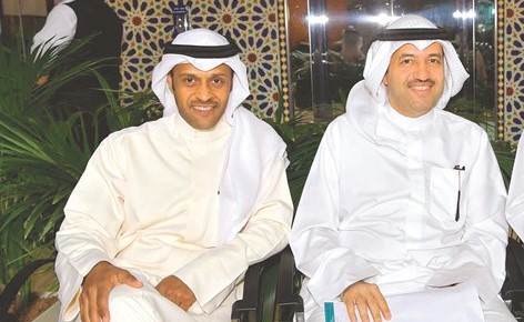أنور بوخمسين وصالح الطراد﻿