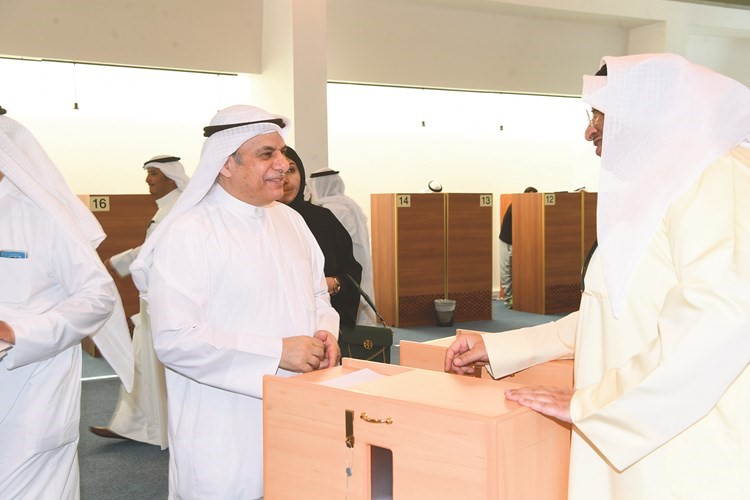 عادل الماجد﻿