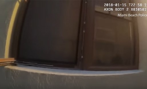 بالفيديو.. إنقاذ ثمانينية احتجزت تحت سريرها 6 أيام