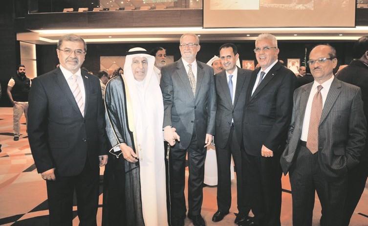 سفراء بنغلاديش وفلسطين والأردن وأميركا والسعودية والعراق-(زين علام)﻿