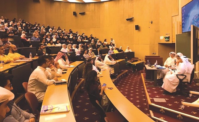 الإدارية استضافت بنك الكويت المركزي وناقشت العملات الرقمية