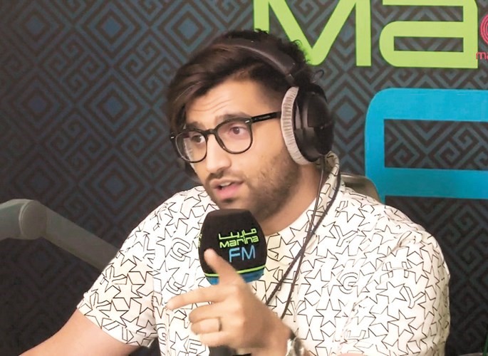 بالفيديو.. علي نجم لـ «الأنباء»: داخل «مارينا اف ام» أكون محسوباً عليها دون تحيز لطرف على حساب الآخر