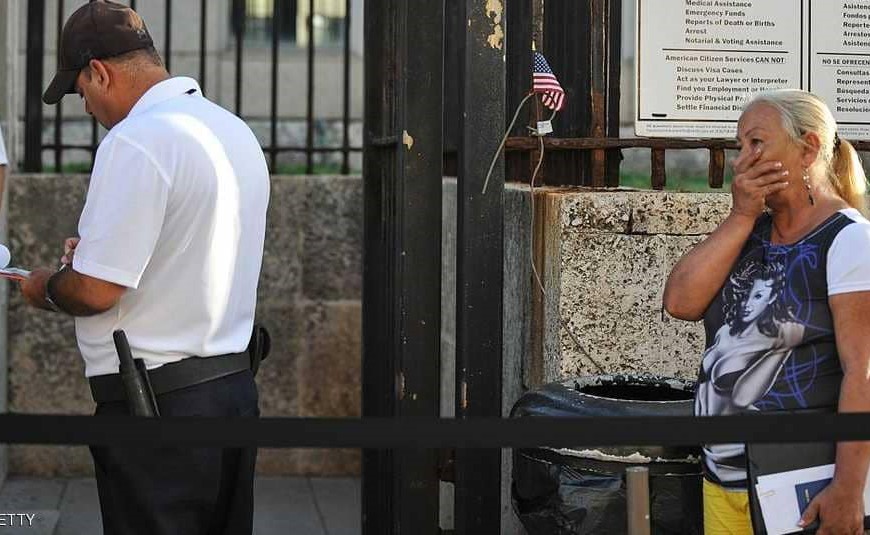 تاريخك على مواقع التواصل.. شرط جديد للتأشيرة الأميركية