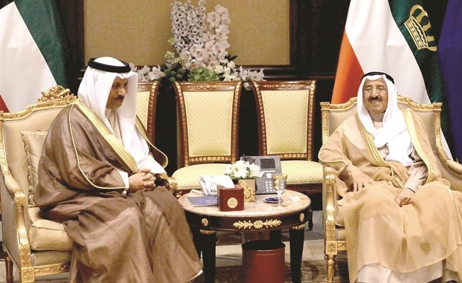 صاحب السمو الأمير الشيخ صباح الأحمد خلال لقائه سمو الشيخ جابر المبارك﻿