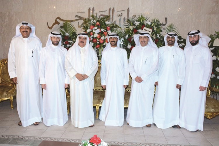 د.فهد البصري وم.خالد المصيجر وجمال البصري والملازم بدر البصري والفريق م.ثابت المهنا والنقيب عبدالله البصري واللواء م.جمال اللهو﻿