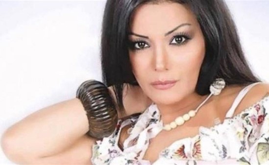 بالفيديو.. هل تحوّلت ليلى غفران إلى شبيهة هيفا وهبي؟