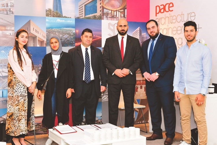 كلية الهندسة والبترول افتتحت معرض الفرص الوظيفية الثامن عشر