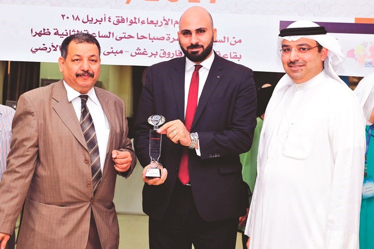كلية الهندسة والبترول افتتحت معرض الفرص الوظيفية الثامن عشر